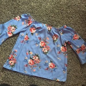 [ Love Crazy ] Blue floral off-the-shoulder blouse